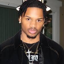 Ethan Stuart's Instagram, Twitter & Facebook