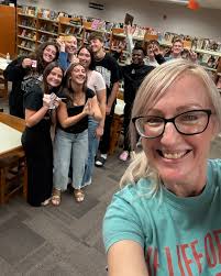 International Night was a HUGE success. HHS students showcased their  knowledge about the peoples and cultures of the Spanish and French speaking  world!! Thank you to Mrs. Vanessa Estes, Mr. Justin Recuero,