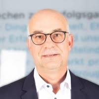 Chris Isom Email & Phone Number