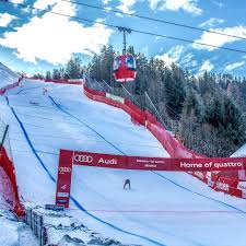 It is best known as a turistic skiing, rock climbing, and woodcarving area. Val Gardena Annuncio Shock Delle Funivie Saslong Stagione Finita Non Apriamo Gli Impianti