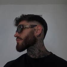 Lucia Aparicio (@LuciaAparicio17)