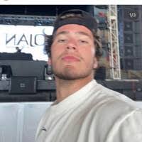 Micah Harrison's Instagram, Twitter & Facebook