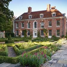 Two Spectacular English Homes Designed By Ben Pentreath Ltd English House Countryside House English Manor Houses