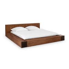lit creed 180x200 en bois de manguier massif marron massivum lit design plans de lit cadre de lit en bois