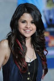 Selena Gomez Photos Photos Hannah Montana Miley Cyrus Best Of Both Worlds Concert Selena Gomez Hair Long Hair Styles Selena Gomez Hot