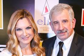 El.gr | ειδήσεις από την ελλάδα και τον κόσμο Petros Filippidhs H Mystikh Symfwnia Me Th Gynaika Toy Elpida Ti 8a Symbei Sto Mellon Lifebuzz Gr