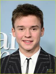 Colin O'Brien, Maxwell Jenkins & More Premiere New Series 'Dear Edward':  Photo 1367652