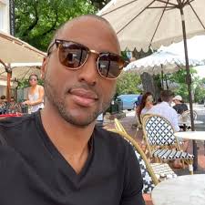 Paul McFall (@PaulMcFalliv)