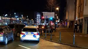 307 kölner landstrasse, wersten, 40589 дюссельдорф, германия апартаменты messe wohnung düsseldorf с видом на сад расположены в 2,5 км от парка. Dusseldorf Sek Sturmte Wohnung Nach Streit In Wersten