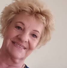 🎬 Ce film inspiré d'une histoire vraie bouleverse jusqu'au plus profond.  Nicholas Winton organisa le sauvetage de centaines d'enfants en  Tchécoslovaquie. À peine âgé de 29 ans, sans être ni politicien ni