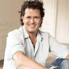 Carlos the jackal, a venezuelan terrorist; Carlos Vives Joins The Fight Against Plastic Pollution