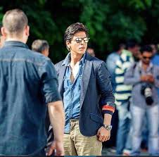Dilwale Movie 2015 Hd Wallpapers Shahrukh Khan Kajol Varun Dhawan Kriti Sanon Dilwale 2015 Shahrukh Khan And Kajol Shahrukh Khan