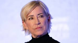 Chris Evert: Tennis great re-diagnosed with cancer