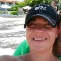 Dana Lange's Instagram, Twitter & Facebook