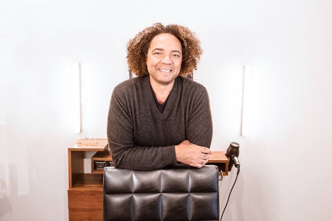 Win a Seat in Celebrity Hairstylist Andre Walker's Chair