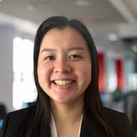 Julianne Dailey's Instagram, Twitter & Facebook