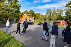We would like to show you a description here but the site won't allow us. Jeg Er Pa Leting Etter Tom Cruise Her Geita Lokalavisen Tett Pa Tromoy
