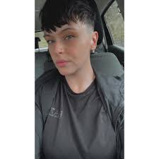 So absolutely shocked but over the moon , my sister Sarah Timlin got one of  my favourite skateboarders Richie Jackson to give me a video shout out!  absolutely buzzin thank you so