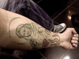 Top 10 tetování, která vás mohou dostat do problému. Napady Na Tetovani Tatuantes Tetovani Strana 2