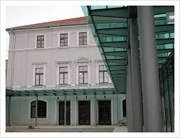 Das staatsschauspiel dresden ist ein theater in dresden, das der freistaat sachsen unterhält. Theater Kleines Haus Dresden Dtp Planungsbuero