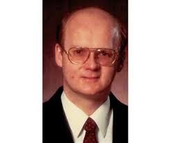 Kenneth Gratton's Instagram, Twitter & Facebook