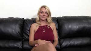 Top-tier slut - Faperoni Porn Videos