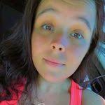 Tabitha Harding's Instagram, Twitter & Facebook