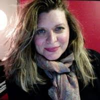 Vicki Fender's Instagram, Twitter & Facebook