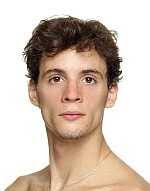 Valentin Stoica, prim-solist al Companiei de Balet a ONB, va debuta în  rolul “Solor” din “Baiadera”