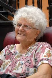 Nersys Felipe: 85 primaveras dedicada a los niños