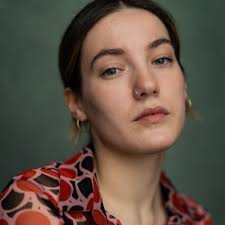 Lucy Booton (@lu67meg)