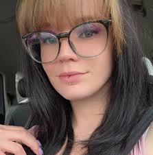 Ashley Nicole Deckard (@AshleySHM90) • Facebook