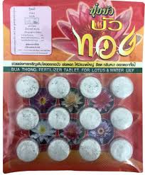 Highland rim fertilizer (12 count) tablets give your waterlilies, lotuses and blooming marginals plenty of phosphorus to produce the most spectacular blossoms possible. Fertilizer Tablets Fertilizer Tabs Aquatic Plants Accessories Ponds Plants Stone And Water World