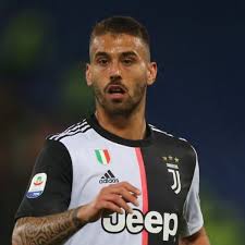 Latest on as roma defender leonardo spinazzola including news, stats, videos, highlights and more on espn. Leonardo Spinazzola Alla Roma Luca Pellegrini Alla Juventus Nelle Ultime Di Calciomercato
