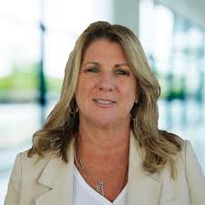 Darcy Coleman's Instagram, Twitter & Facebook