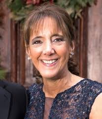 Angela Fioretti's Instagram, Twitter & Facebook