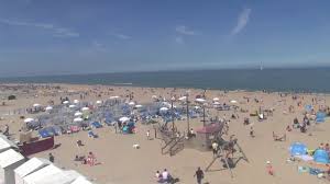 Auch wenn das bei den gesundheitsexperten die alarmglocken schrillen lässt, hält das viele menschen nicht davon ab, in urlaub zu fahren. Webcam In De Haan Livecam De Haan Wetterkamera Feratel Com