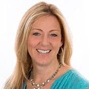 Isabelle Collette's Instagram, Twitter & Facebook