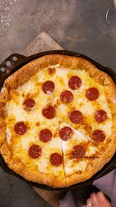 Deep Dish Pepperoni Pizza Video Recipes Pizza Recipes Good Pizza