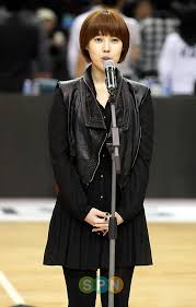 배다해 근황을 보면 뮤지컬 무대를 통해 활발한 활동을 이어가고 있으며 최근 스토커 사건으로 인해 힘든 시간을 보냈다고 하네요. ë°°ë‹¤í•´ ë®¤ì§€ì»¬ ì„¤ë¡í™ˆì¦ˆ ì£¼ì—° ë°œíƒ