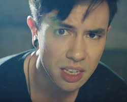 Hes Got That Singing Face (TM)