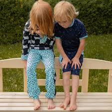 Ein kostenl… artikel von cornelia holzner. Schnittmuster Schlafanzug Fur Kinder Inkl Nahanleitung Textilsucht