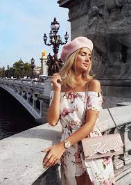 The Resurgence Of French Berets How To Wear A Beret Paris Summer Outfits How To Wear A Beret Paris Outfit Ideas