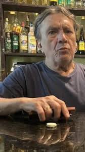 Será que tem frequentador invicto, sem nenhum esporro?! 😜 Mas é engraçado  ver turistas cavando pra receber um! Kkkk