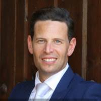 100+ "Rafael Franco" profiles