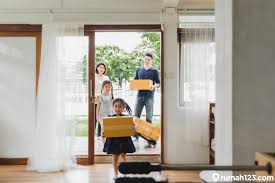 Akan didapat sisanya yang menjadi hasil kapan hari baik untuk anda mendirikan rumah. Waktu Pindah Dan Arah Rumah Yang Baik Menurut Weton Jawa Bisa Bawa Keberuntungan Rumah123 Com
