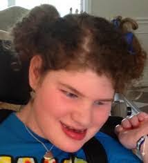 Alexa Frank's Instagram, Twitter & Facebook