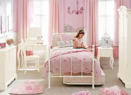 Hiasan bilik tidur kecil simple. 75 Idea Hiasan Bilik Diy Cantik Untuk Seorang Gadis