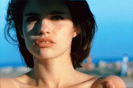 He is having an affair with betty (béatrice dalle) who at age 19 is eleven years younger than he is. Pin On Beatrice Dalle