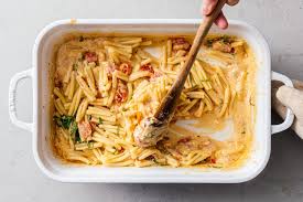 Tiktok pasta recipe with mozzarella. Tiktok Pasta Super Easy Baked Feta Pasta I Am A Food Blog